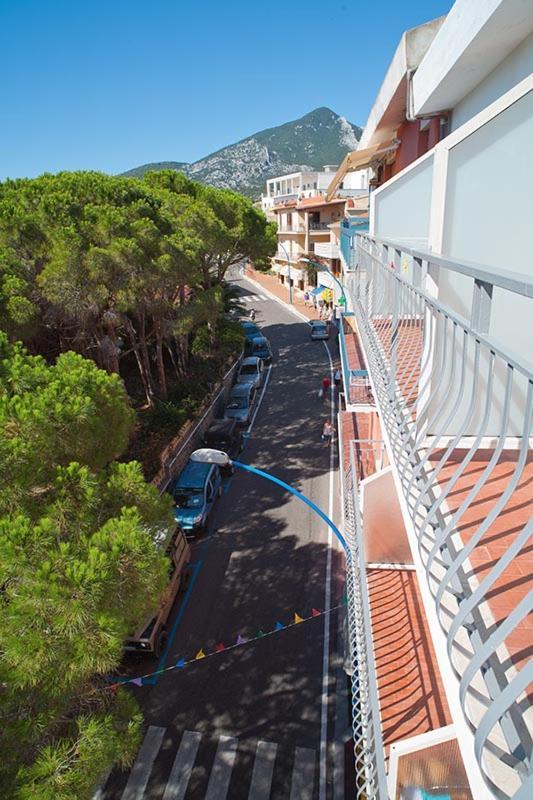 Piccolo Hotel Nuova Gestione Кала-Гононе Экстерьер фото