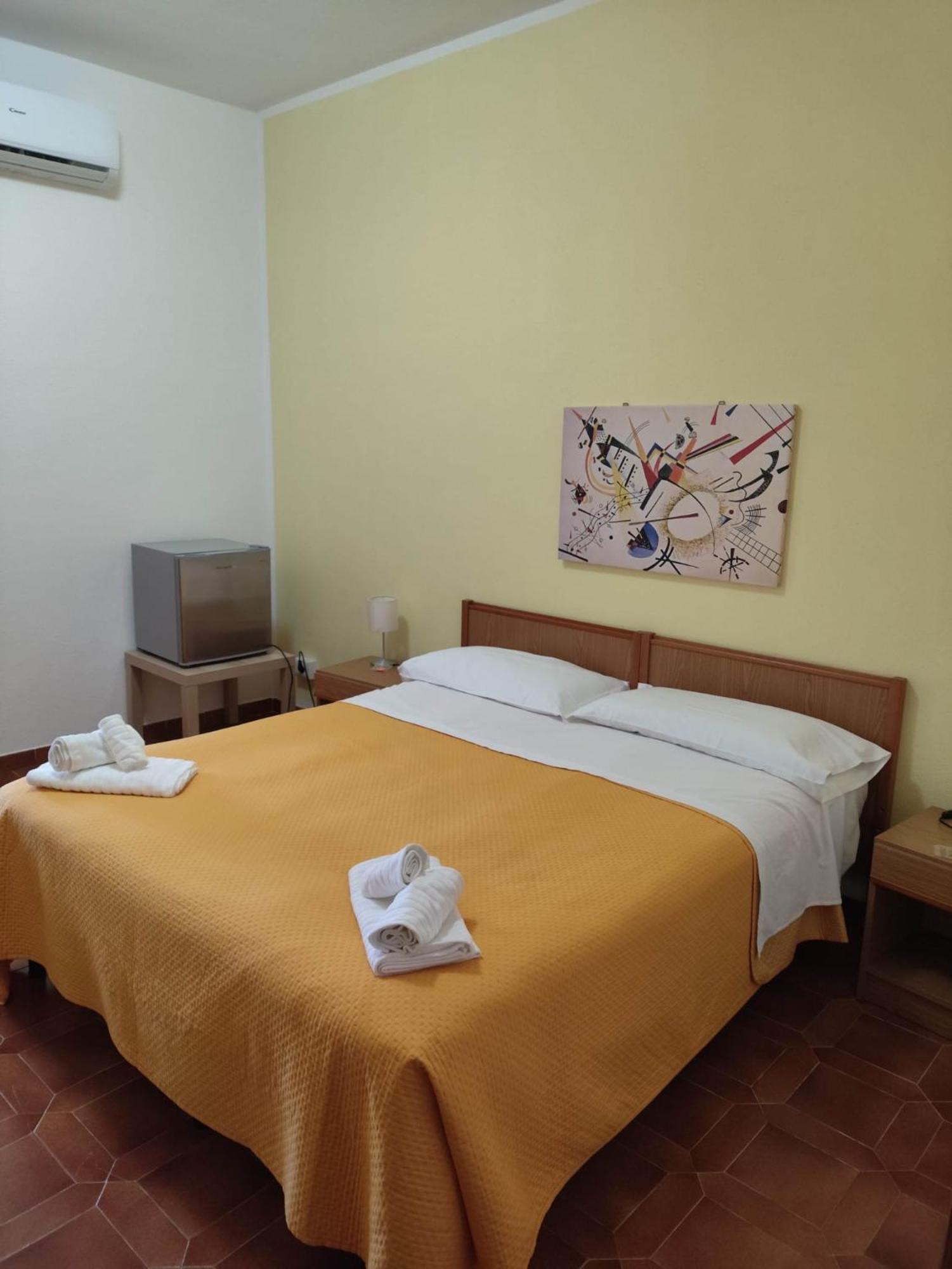 Piccolo Hotel Nuova Gestione Кала-Гононе Экстерьер фото
